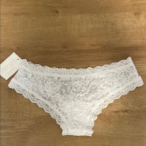 NWT Hanky Panky Bride White Lace Panties Underwear with Scalloped Trim Bridal